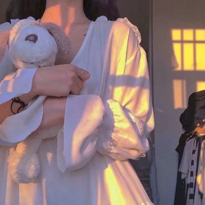 女生联谊会的美女粘球